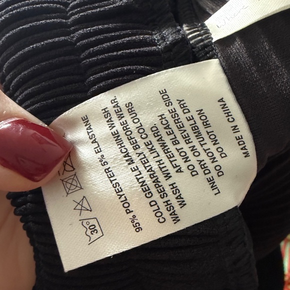 Staple & Hue Soft Pleated Pant in Black Size Medium - Picture 4 of 7